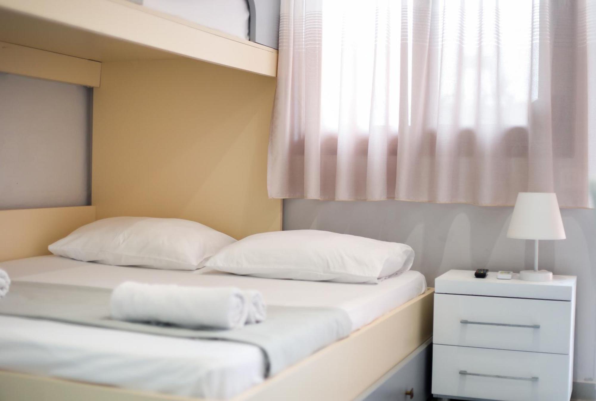Vila Feliz - Premium Rooms With Free Private Parking Vlore Luaran gambar