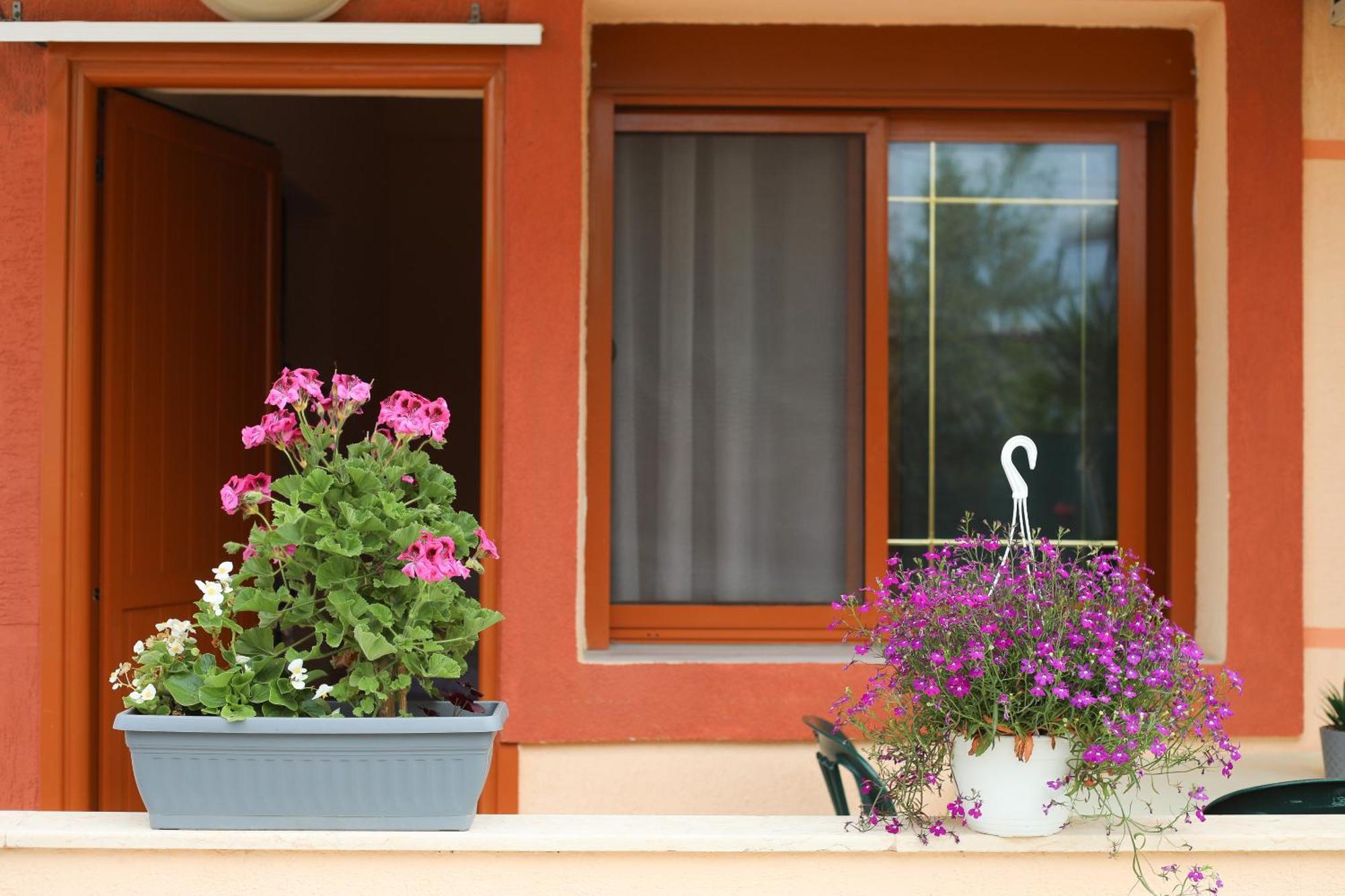 Vila Feliz - Premium Rooms With Free Private Parking Vlore Luaran gambar