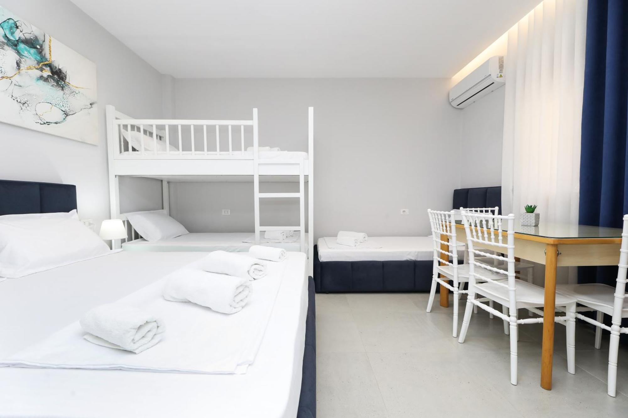 Vila Feliz - Premium Rooms With Free Private Parking Vlore Luaran gambar